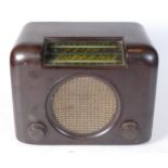 A mid 20th century Bush bakelite case valve radio, type DAC.90.
