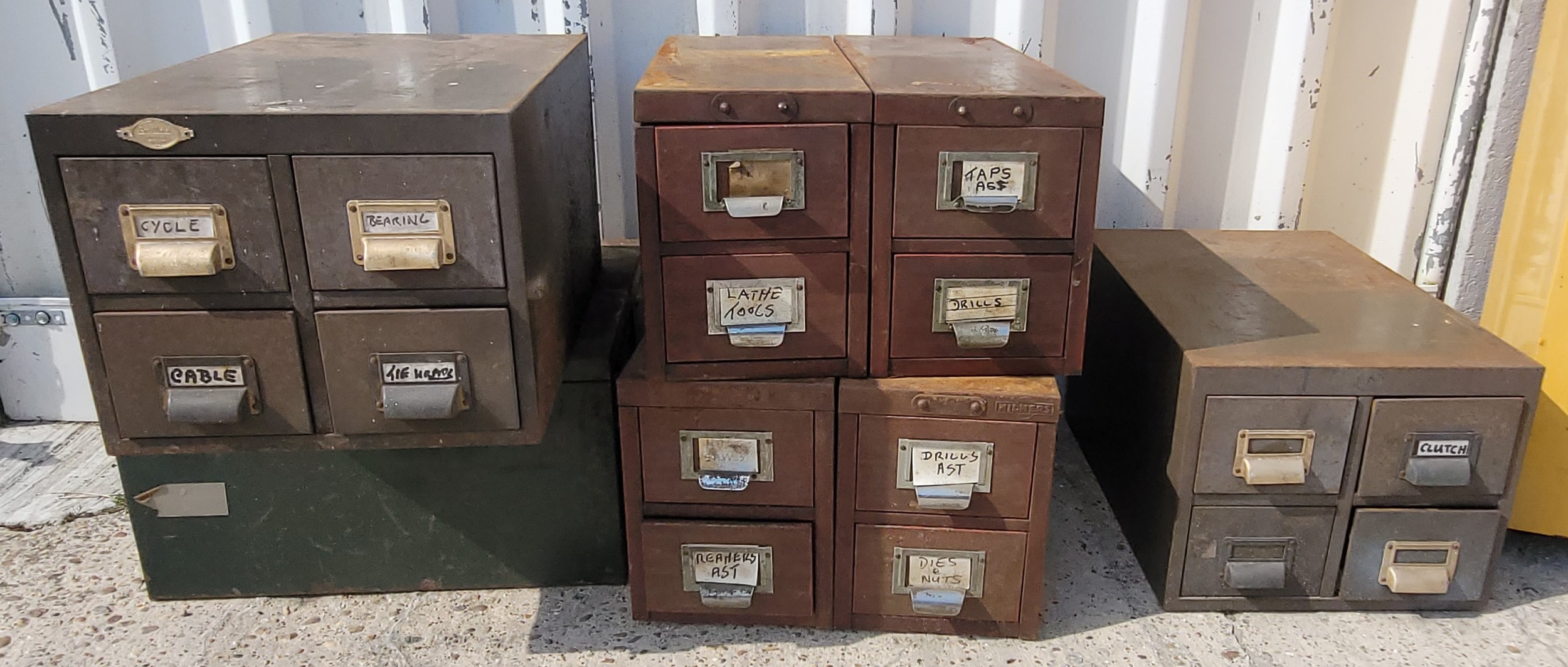 Mid 20th century steel index drawers by Hilners of England, comprising five banks of four