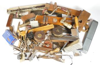 A collection of early 20th century and later carpenters hand tools in two boxes. (2)