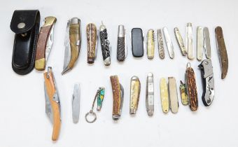 A large collection of mid 20th century and later pocket penknives.