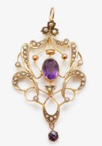 An Edwardian 9ct gold amethyst and half pearl open work scroll pendant, 47mm, 2.7gm