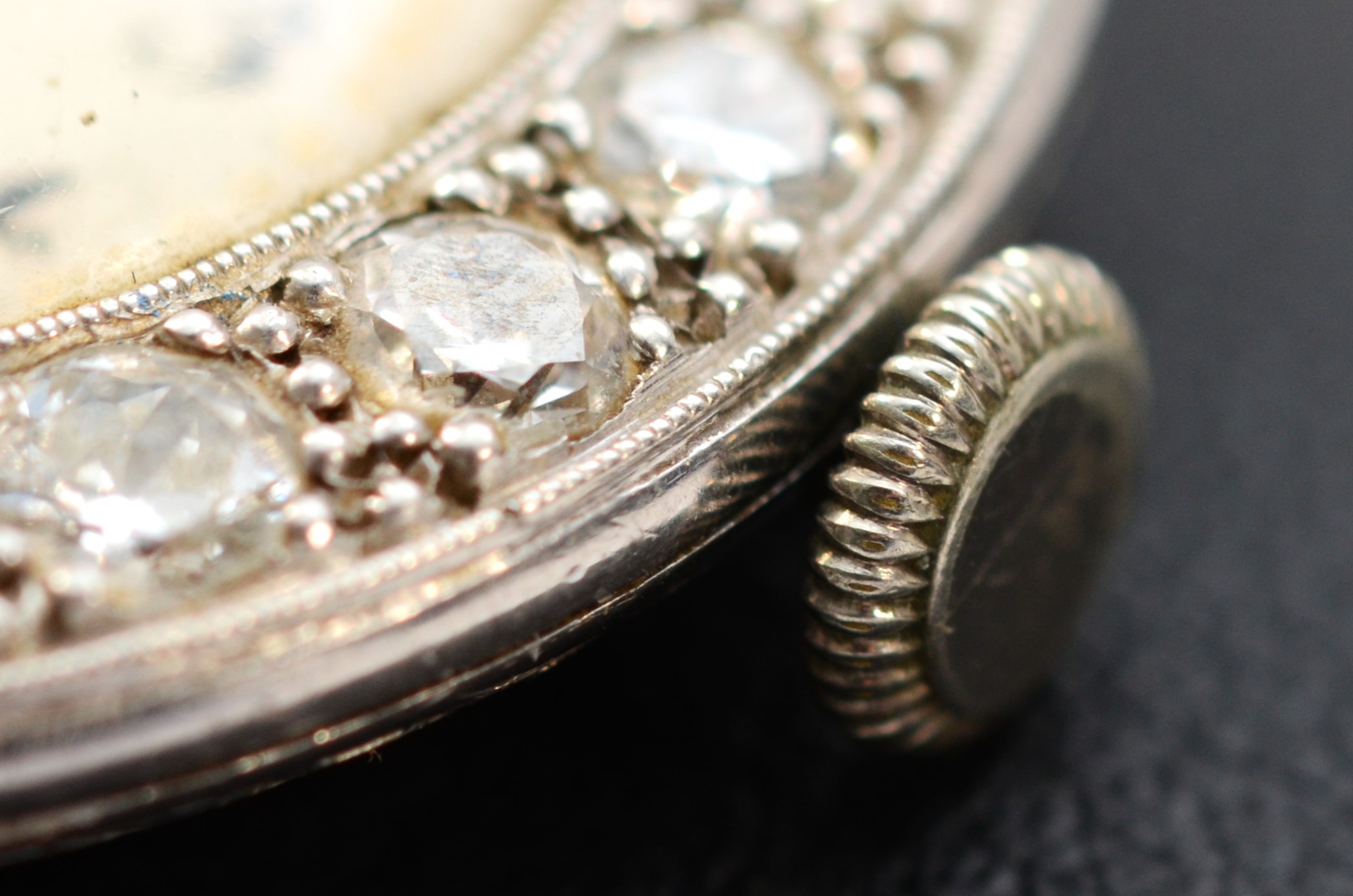 A platinum and diamond maual wind ladies wristwatch, c.1930's, silvered dial with Arabic numerals, - Image 4 of 6