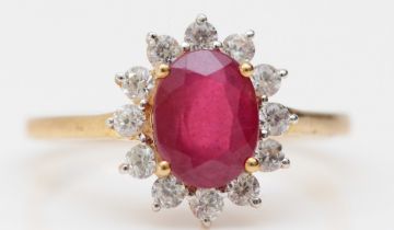 A 9ct gold red and white gemstone cluster ring, 14 x 12mm, T, 3gm