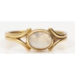 A 9ct gold and moonstone single stone ring, M, 1.7gm