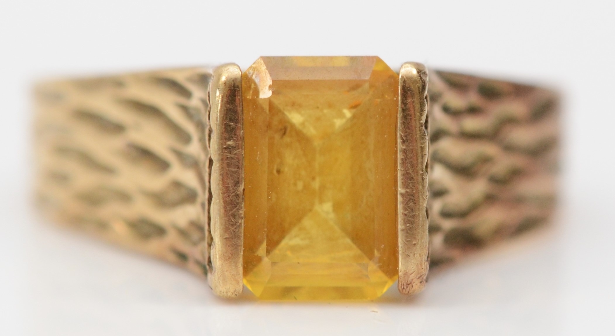 Jayem, South Africa, a vintage 9ct gold and citrine abstract ring, signed, bark finish shank, L 1/2,