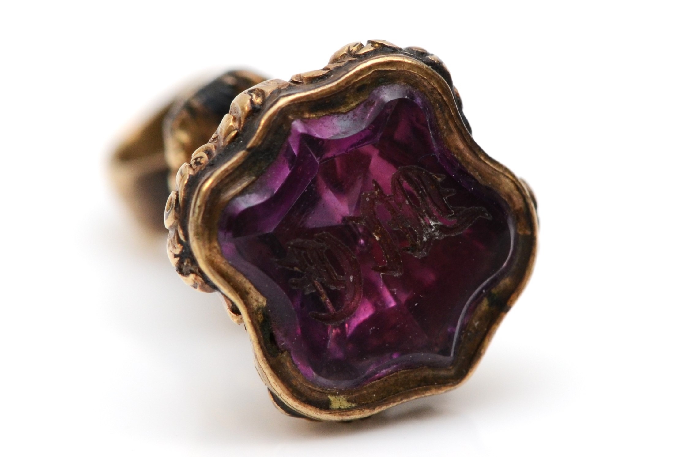 A Victorian gold cased and amethyst seal, initialled, 21mm - Image 3 of 3