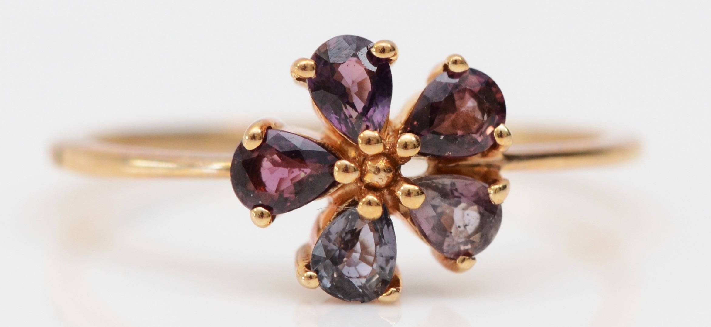 A 9ct gold and vari-coloured sapphire cluster ring, S, 2gm