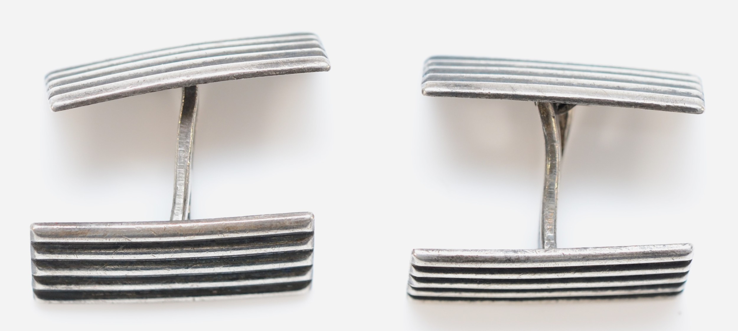 A Norwegian silver pair of cufflinks, by Aksel Holemsen, 9gm - Image 2 of 3