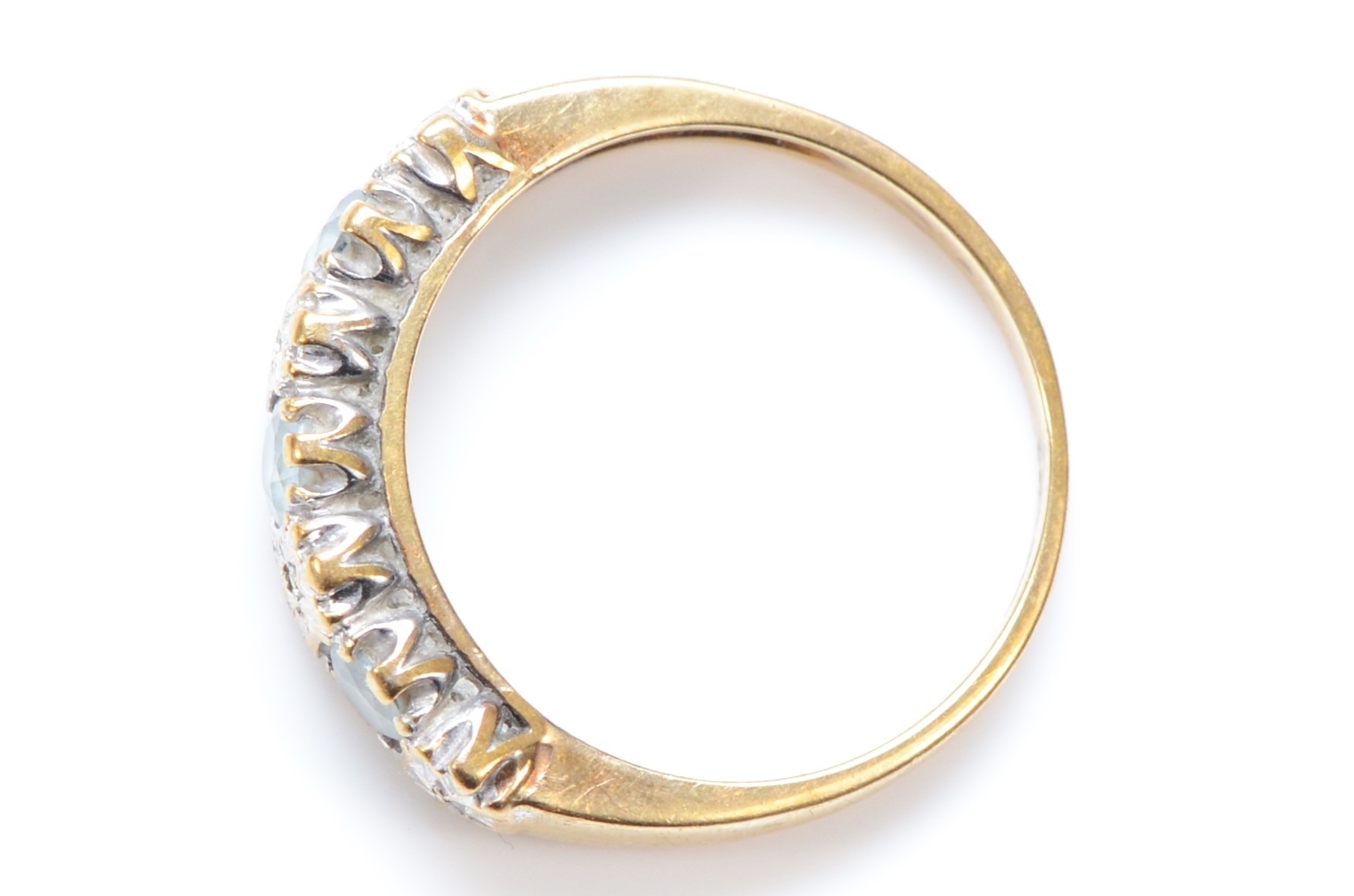 A 9ct gold blue stone and diamond ring, M, 2.2gm - Bild 2 aus 2