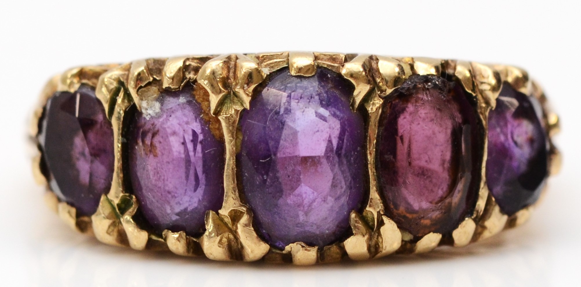 A vintage 9ct gold Victorian style five stone amethyst ring, carved setting, M, 4.6gm