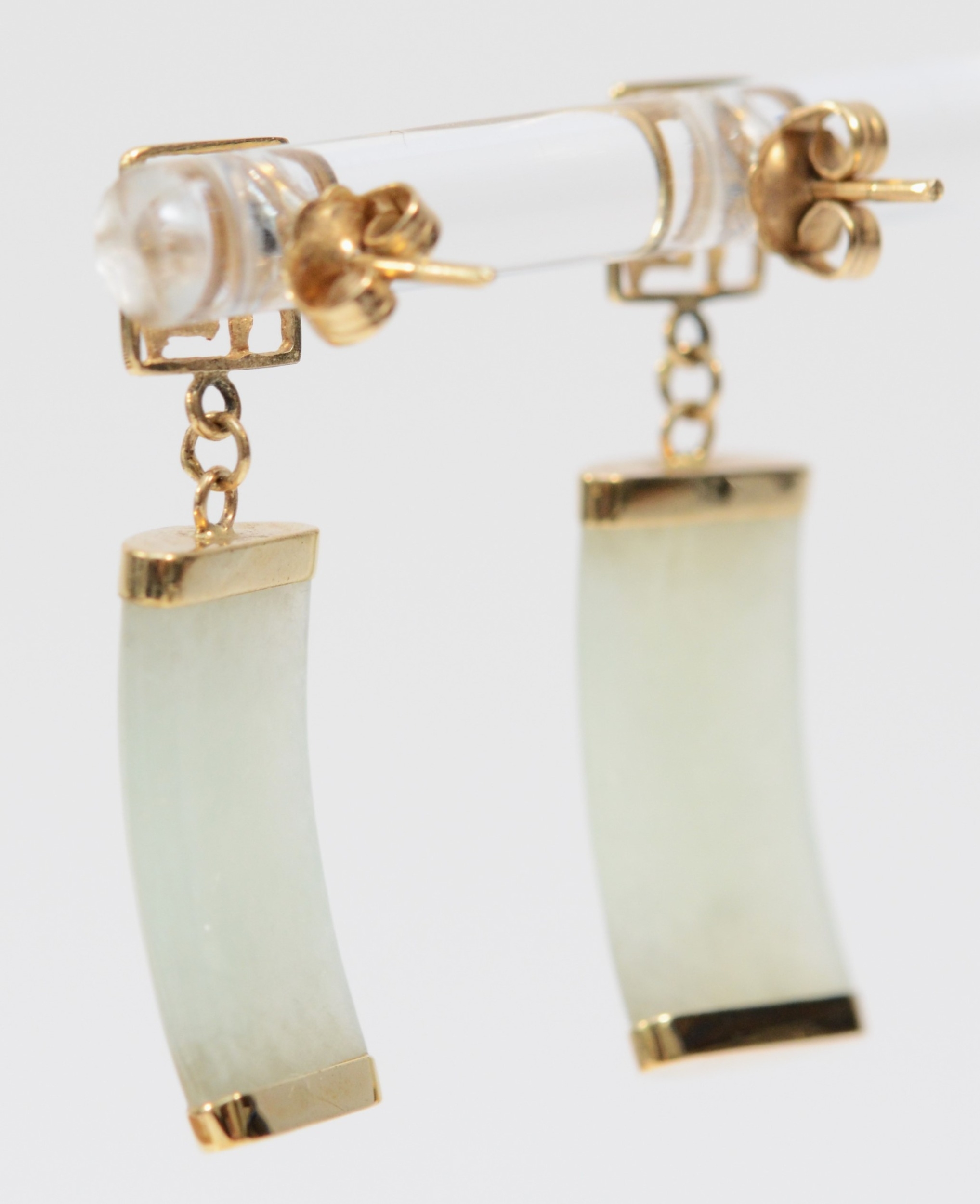 A Chines pair of 9k gold and Jadeite ear pendants, 29mm - Image 2 of 3