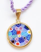 An Italian 18k gold mounted Venetian millefiori glass pendant, diameter 15mm