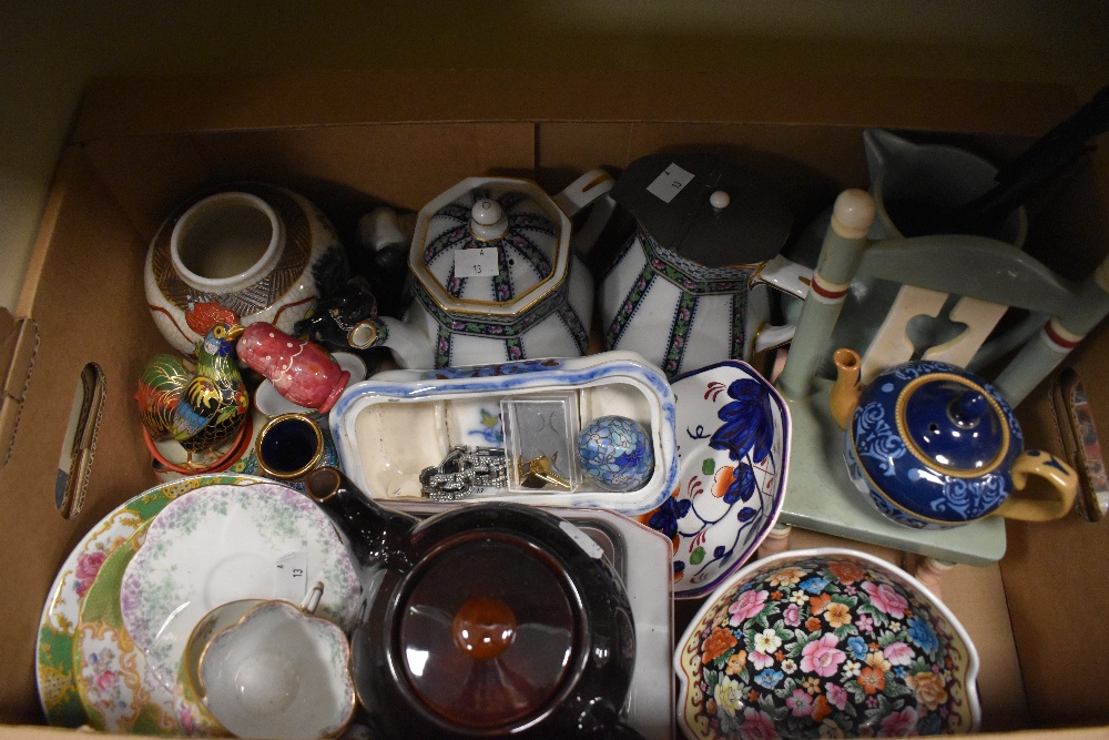 A Losol ware teapot and water jug, a Minton 'Green Cockatrice' trio, a Foley China duo, a Lovelt''