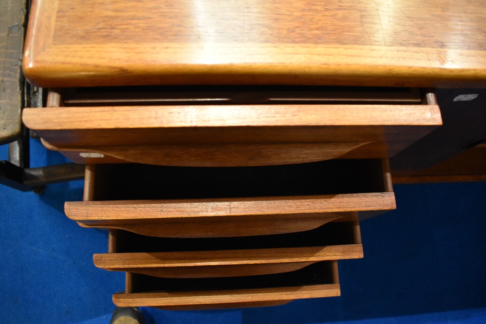 A beautiful 1960s teak sideboard by designer Johannes Andersen (Uldem Modelfabrik), dimensions - Image 6 of 8