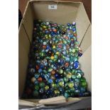 A collection of mixed vintage marbles, approx 550, various sizes and decorations