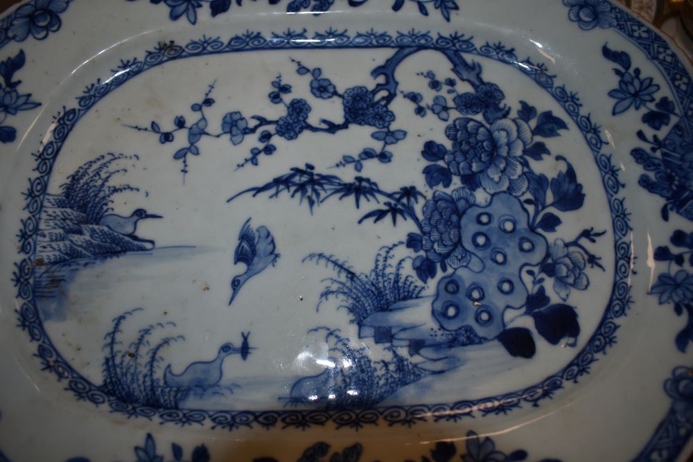 A 19th Century Chinese Export blue and white transfer printed ashette, decorated with birds and - Image 4 of 4