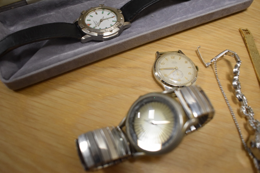 An Art Deco textured and gold coloured ladies Rotary wristwatch, and a selection of other - Image 4 of 4