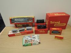A collection of Tri-ang 00 gauge including R52 0-6-0 Class 3F Tank Loco, R152 0-6-0 Diesel