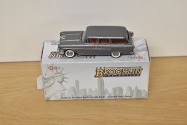 A Brooklin Models The Brooklin Collection 1:43 scale die-cast, BRK 151 1956 Pontiac Chieftain 860