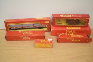 A small collection of Tri-ang 00 gauge, R156 SR Suburban Motor Coach, R225 SR Suburban Motor Coach