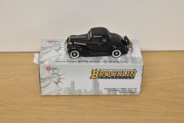 A Brooklin Models The Brooklin Collection 1:43 scale die-cast, BRK 90A 1935 Plymouth Deluxe 3-Window