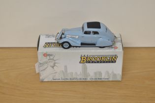 A Brooklin Models The Brooklin Collection 1:43 scale die-cast, BRK 127 1934 Studebaker Commander