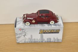 A Brooklin Models The Brooklin Collection 1:43 scale die-cast, BRK 100 1935 Pierce-Arrow Coupe,