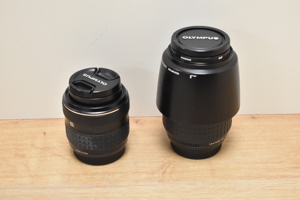 A boxed Olympus E400 camera body with Zuika Digital 17.5-45mm 1:3,5-5,6 lens, and Zuika Digital 40- - Image 3 of 4