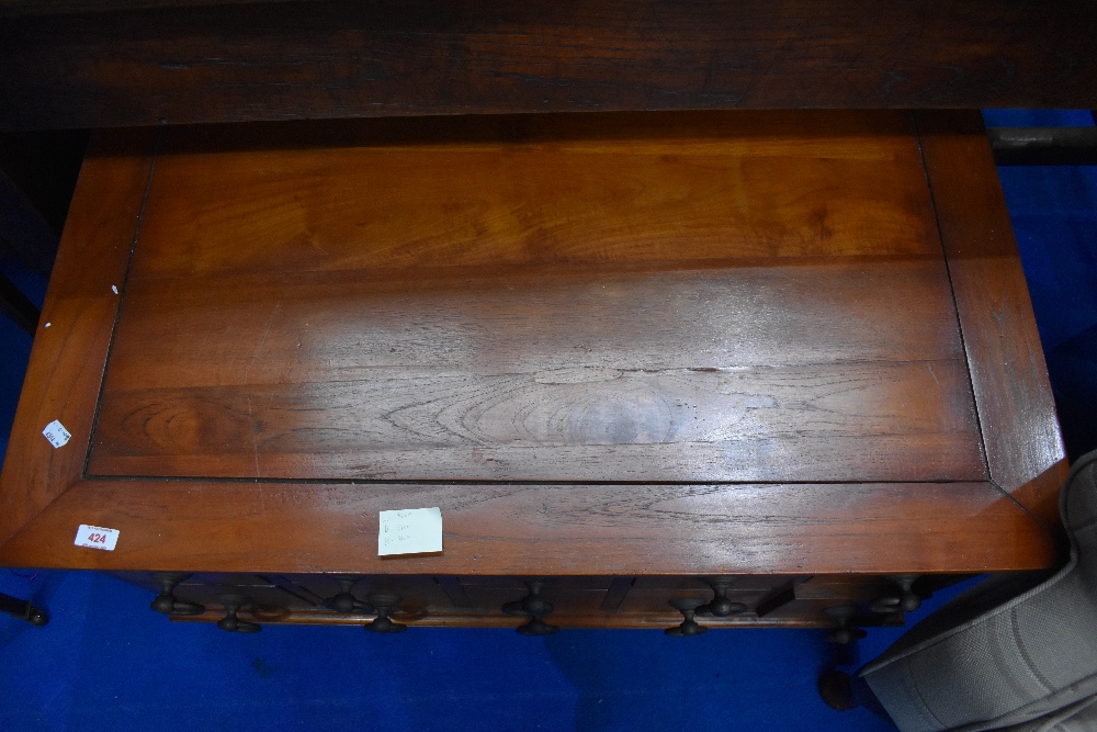A modern coffee table having merchants style drawers, approx dimensions. W92 D58 H50cm - Image 3 of 9