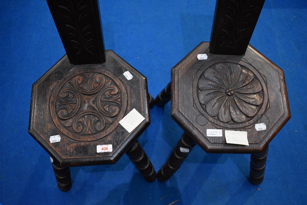 Two traditional carved oak spinning chairs - Image 2 of 7