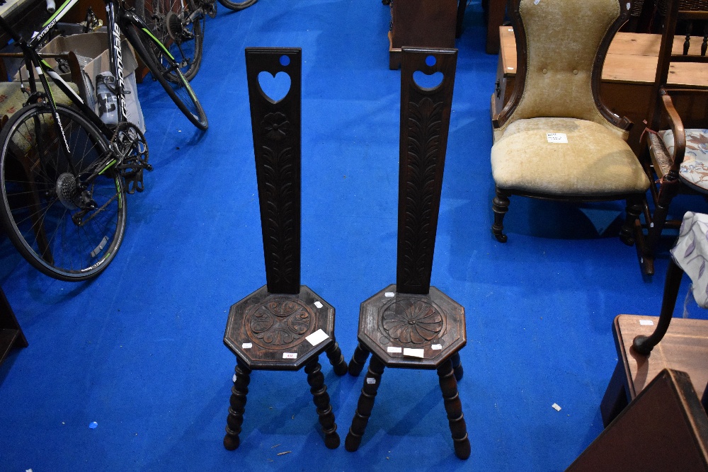 Two traditional carved oak spinning chairs - Image 7 of 7