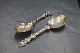 A Victorian Scottish silver apostle spoon, with shallow circular bowl, cast with rat-tail drop and