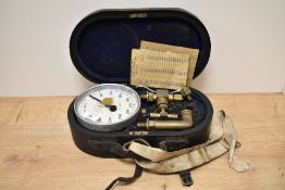 An early 20th Century Dobbie McInnes & Clyde Ltd of Glasgow water pressure test gauge, in leather