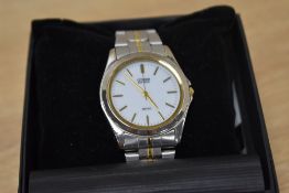 A gent's Citizen Eco Drive WR50 wrist watch no:EO30-S78682, serial no: 061211, having baton
