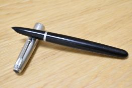 A Parker 51MKI aerometric fill fountain pen in black with a lustraloy cap