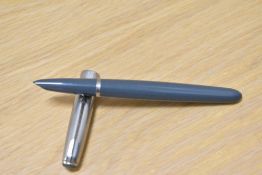 A Parker 51 MKI aerometric fill fountain pen in navy grey with lustraloy cap.