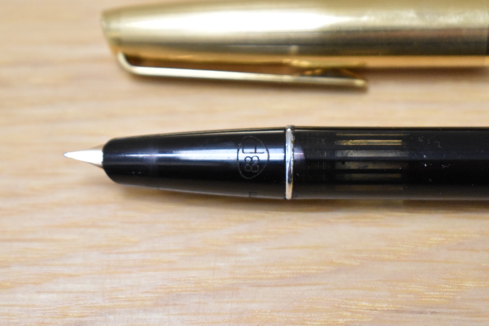 An Aurora 88P piston fill fountain pen in black with gold cap - Image 3 of 4