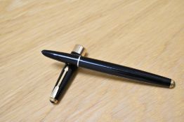 A Parker 17 aero fill fountain pen in black with broad band to base of the cap