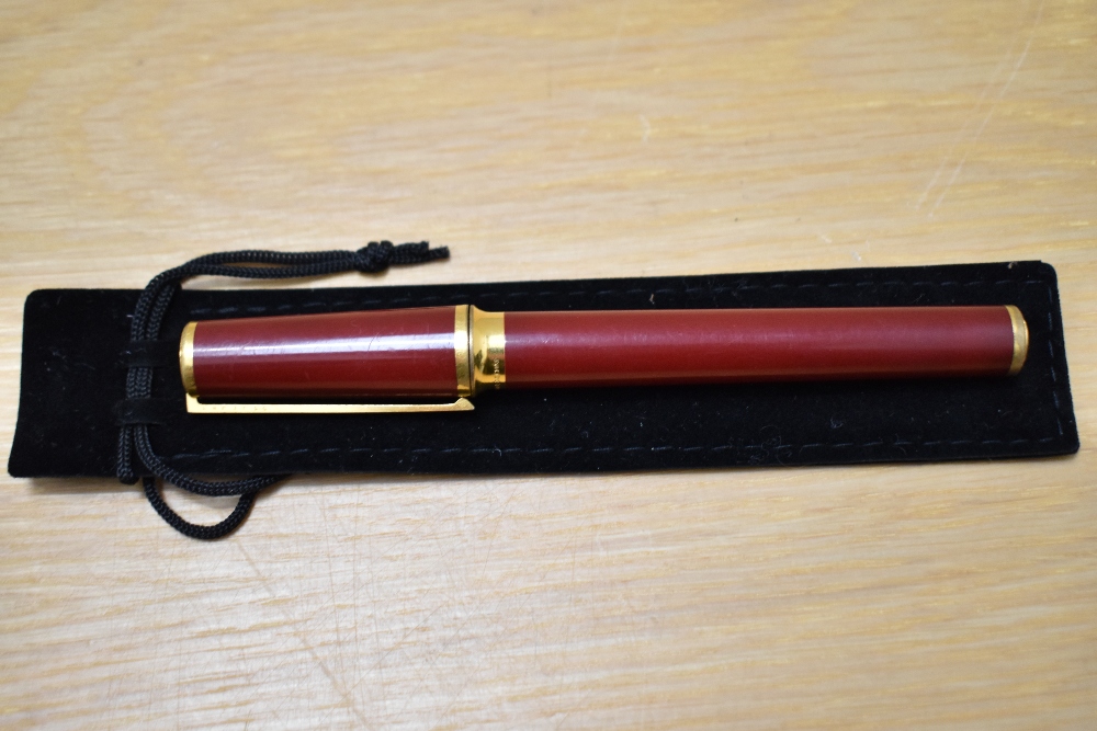 A S T Dupont Montparnasse converter fountain pen in red Lacque de Chine having 18k Dupont nib - Image 3 of 3