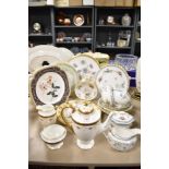 A mixed lot of ceramics, including Spode 'Trapnell Sprays' cups, saucers, jug, sugar and plates, a