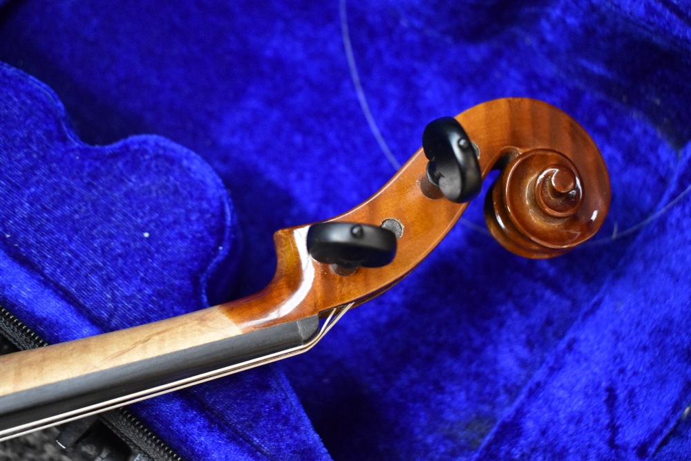 A modern violin having 13inch back, labelled Antoni , John Hornby Skewes, with fitted case and bow - Image 5 of 5