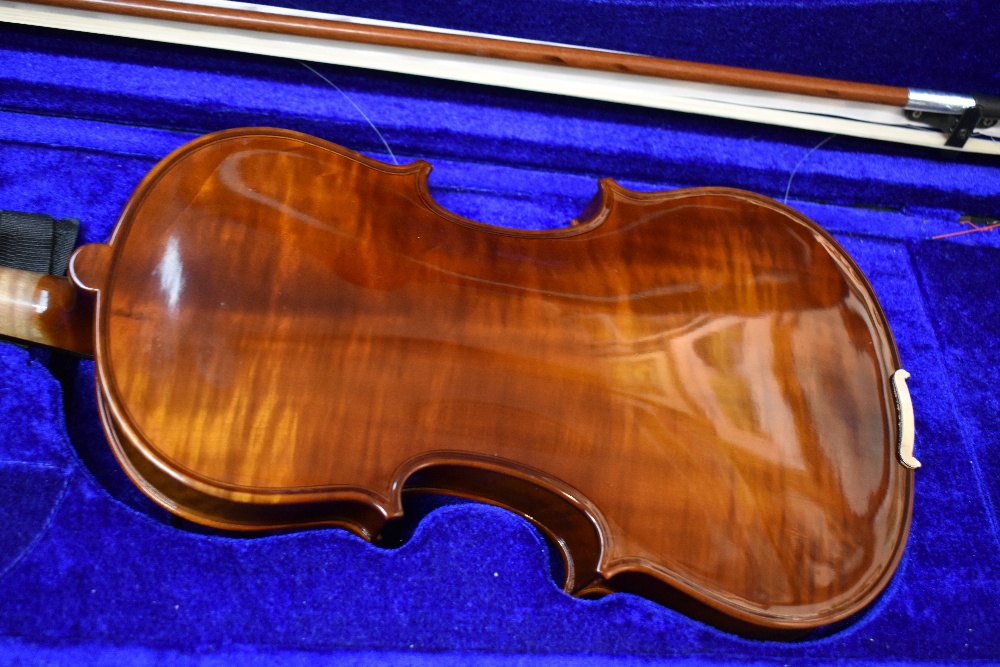 A modern violin having 13inch back, labelled Antoni , John Hornby Skewes, with fitted case and bow - Image 3 of 5