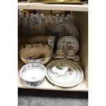 A group of mixed Portmerion 'Botanic Garden' pattern items, plates, lidded box, etc, sold along with