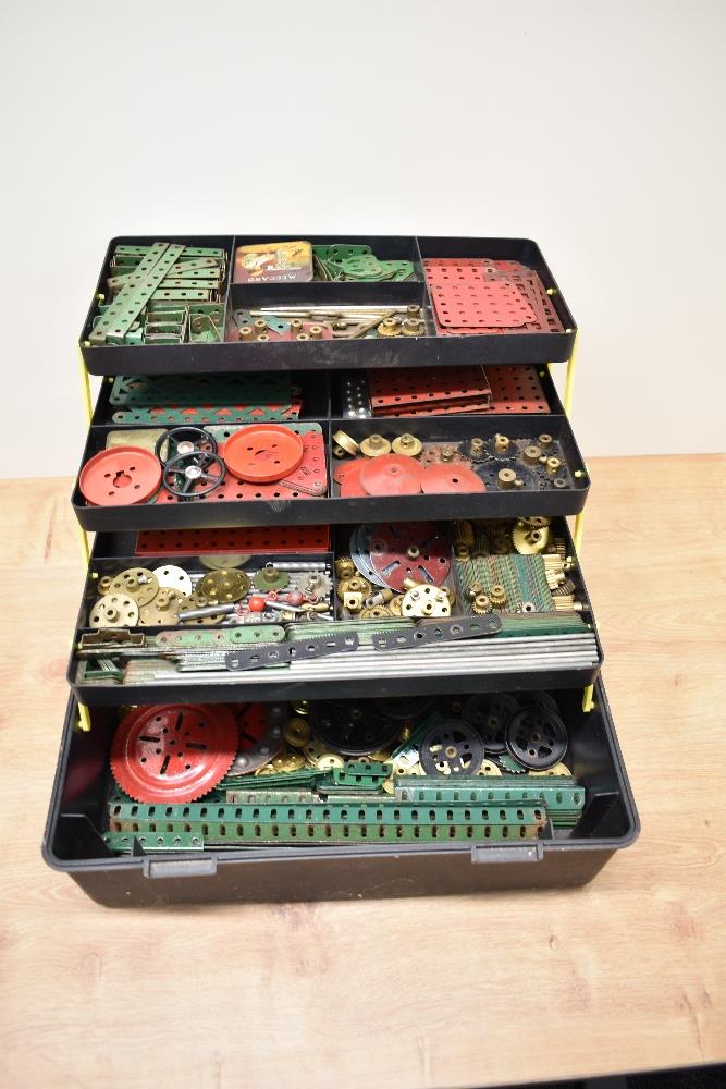 A collection of mixed vintage Meccano in a plastic tool box with three shelves - Image 2 of 2