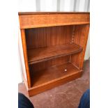 A reproduction Regency style mahogany bookshelf , dimensions approx. W84 D32 H95cm)