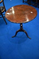 A 18th Century oak pedestal occasional table, diameter approx. 56cm