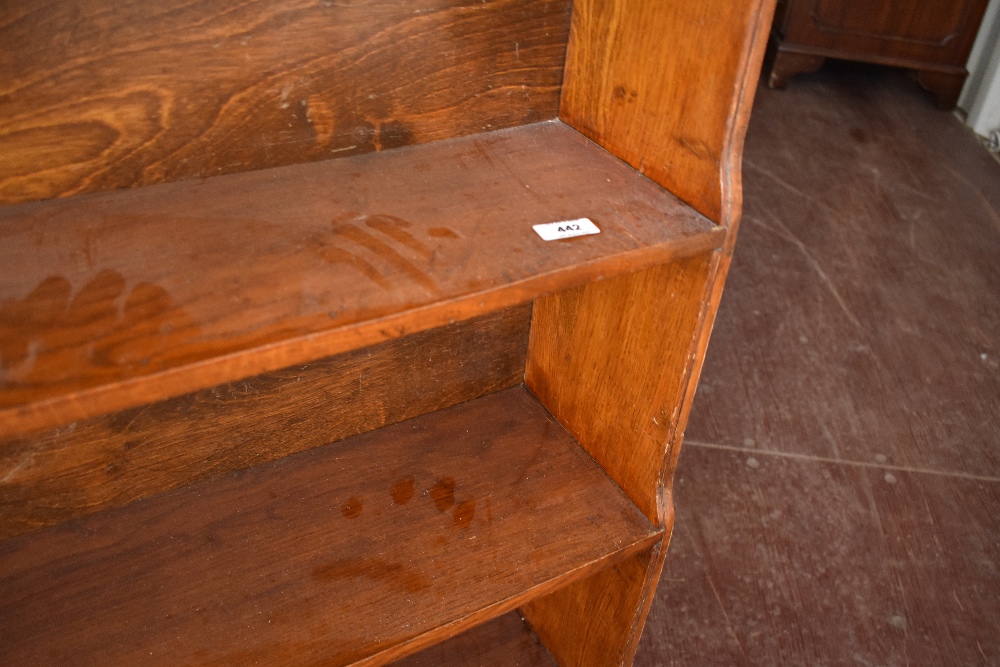 An early 20th Century oak waterfall bookshelf, dimensions approx W76 D17 H93cm - Image 2 of 2