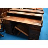 An early 20th Century roll top desk , dimensions approx. W151 D91 H98cm