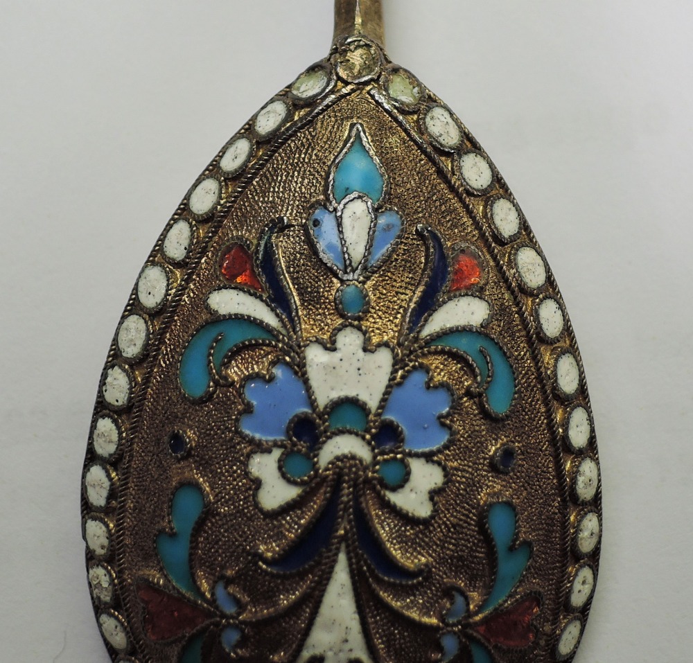 A group of five late 19th/early 20th century Russian enamelled gilt metal spoons, the tear-drop - Image 3 of 4