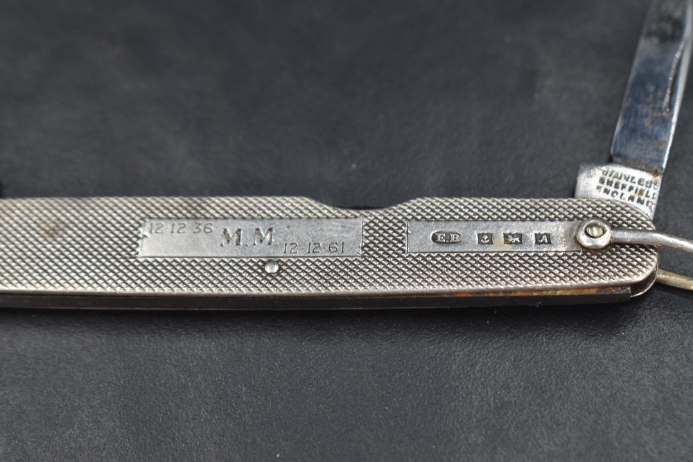 A George VI silver mounted steel bladed pocket knife, with engine turned surface detail, engraved - Image 3 of 4